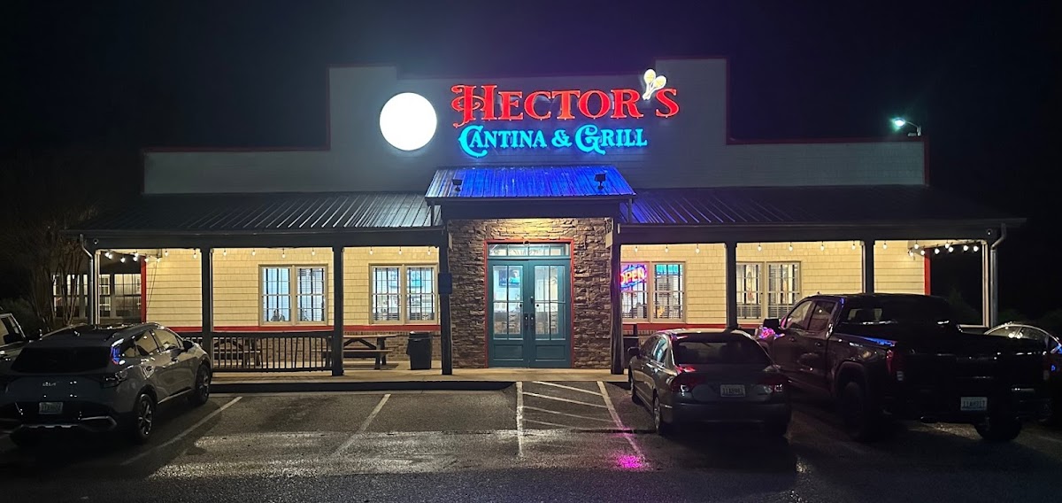 Hector’S Cantina & Grill
